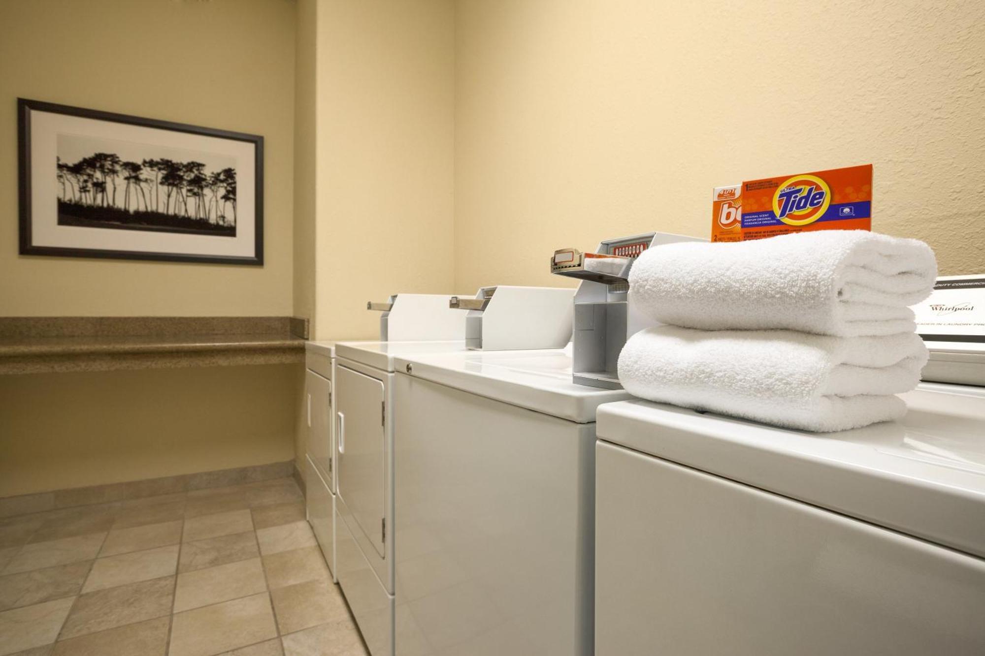 Country Inn & Suites By Radisson, Dalton, Ga Buitenkant foto